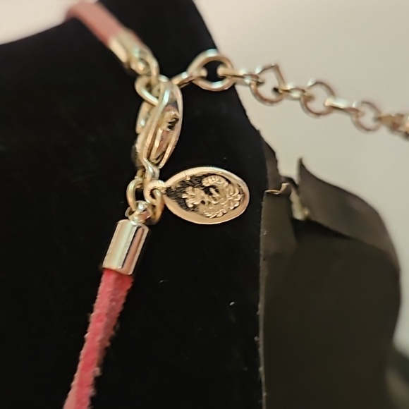 PREMIER DESIGNS  Mother of Pearl on Pink Suade Cord 16" Necklace - Picture 5 of 5